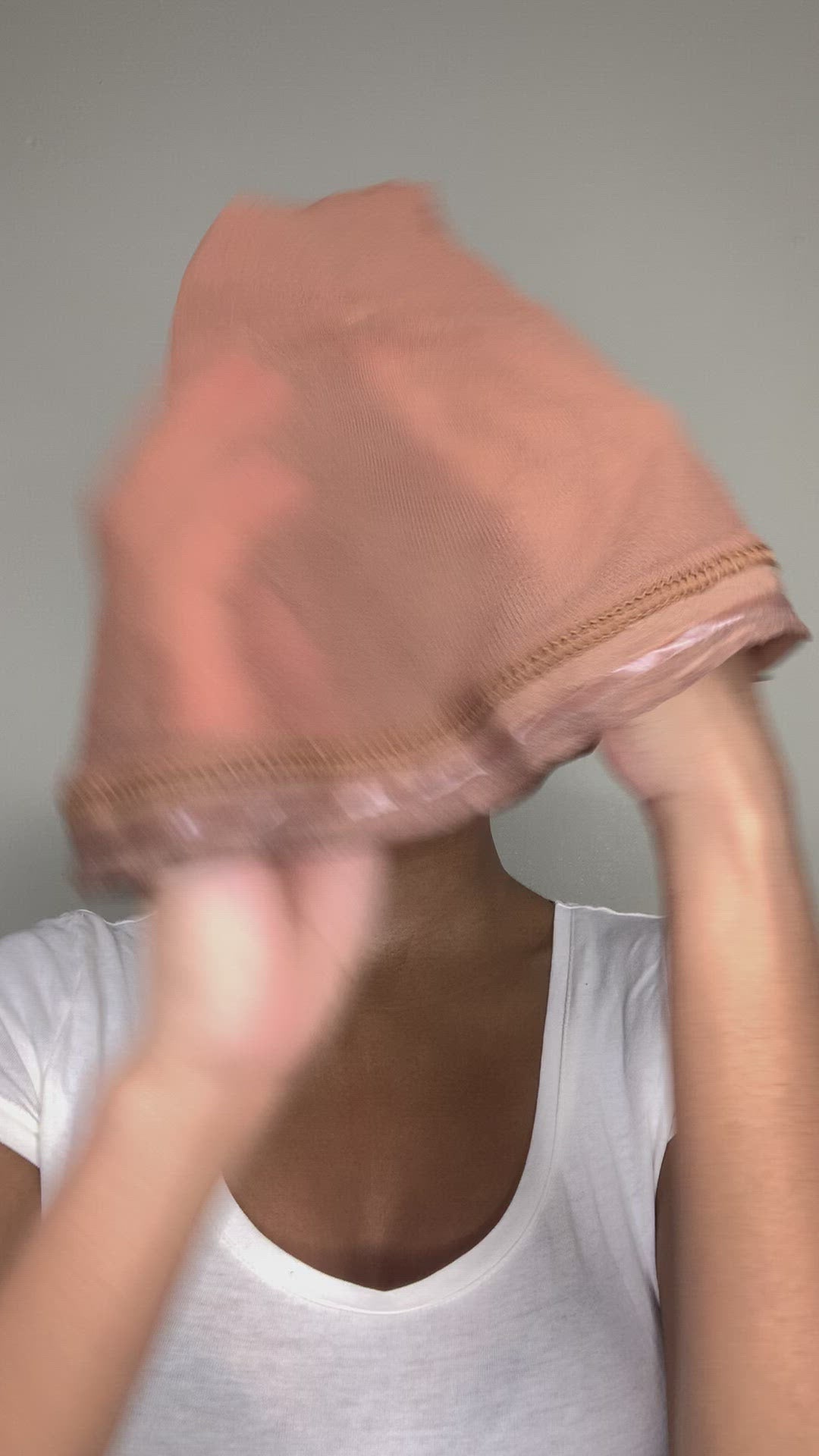 The GoldxnWigCap